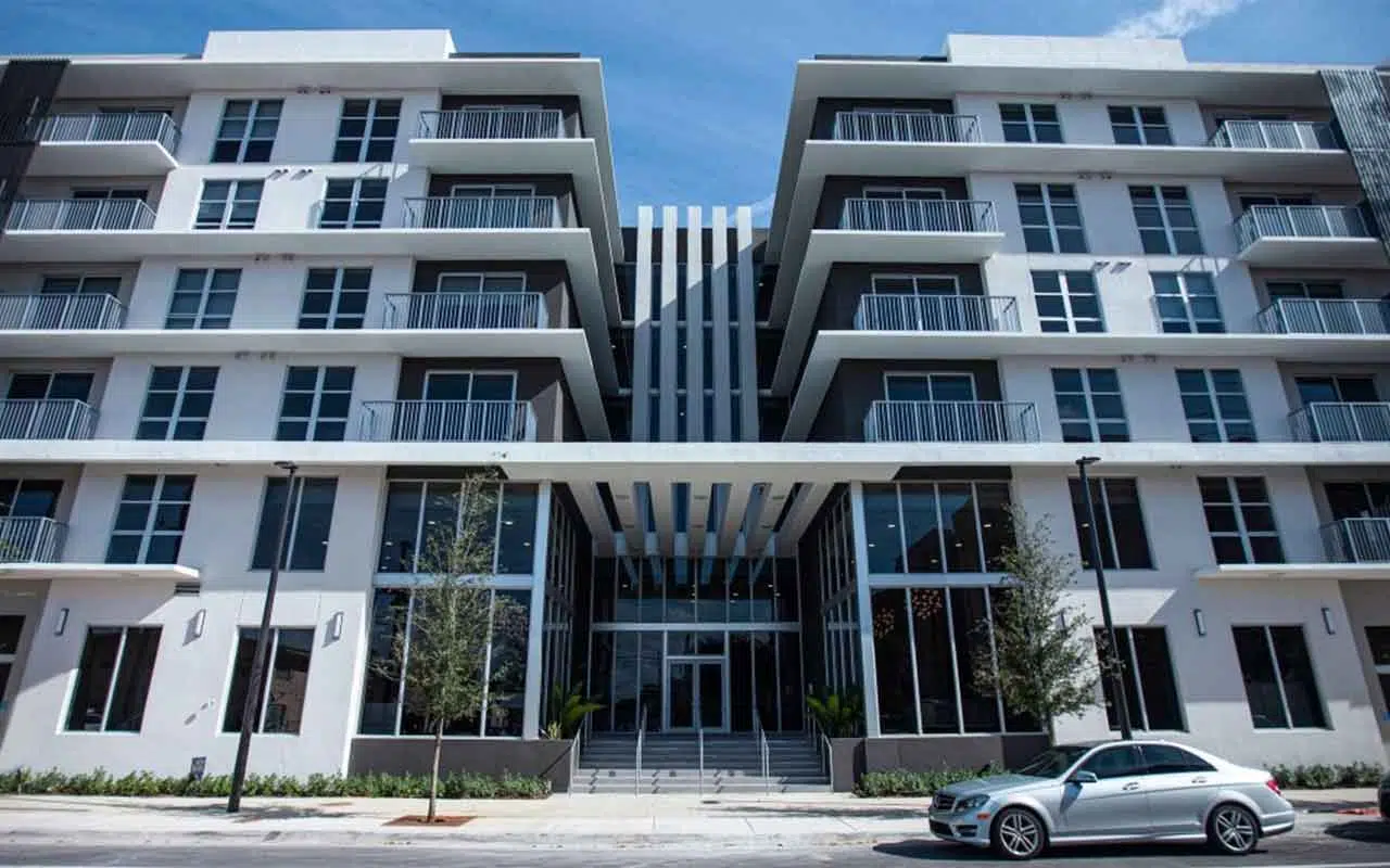 850 Living (Miami, Florida)