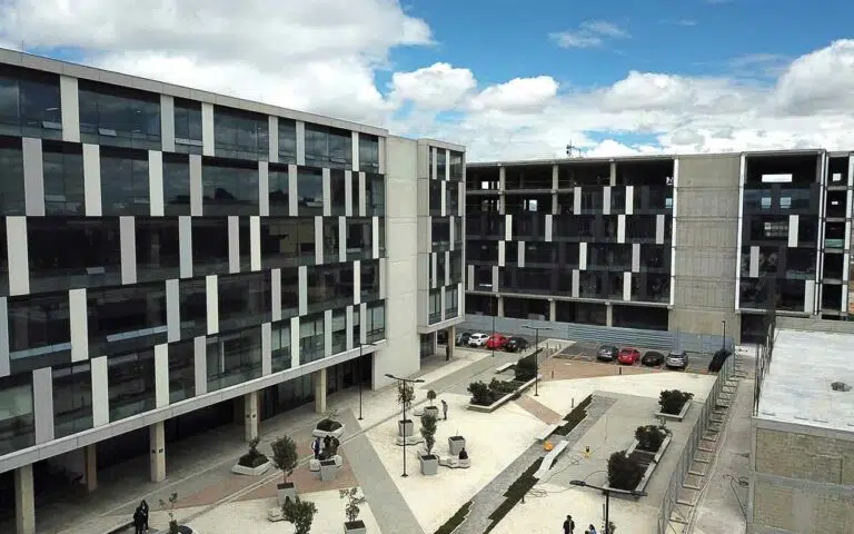 Office 25 (Bogotá, Cundinamarca)