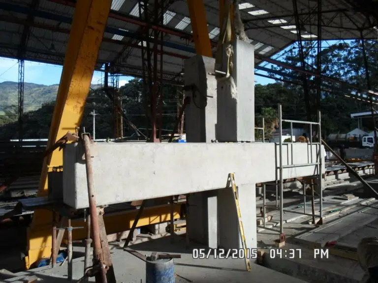 Porticoed System